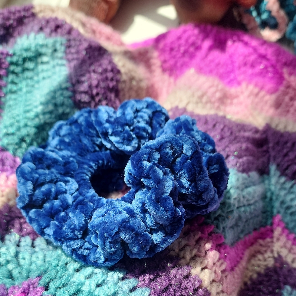 1 Scrunchie